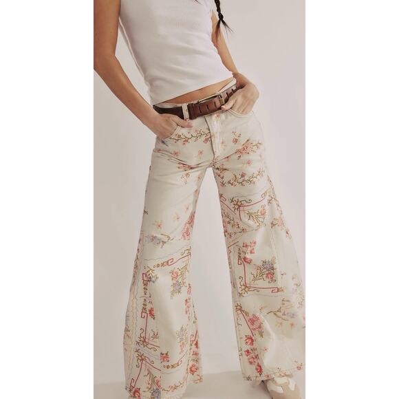 Free People Denim - Free People We The Free Eden Slouch Jeans Cross Stitch Print Button Fly Size 27